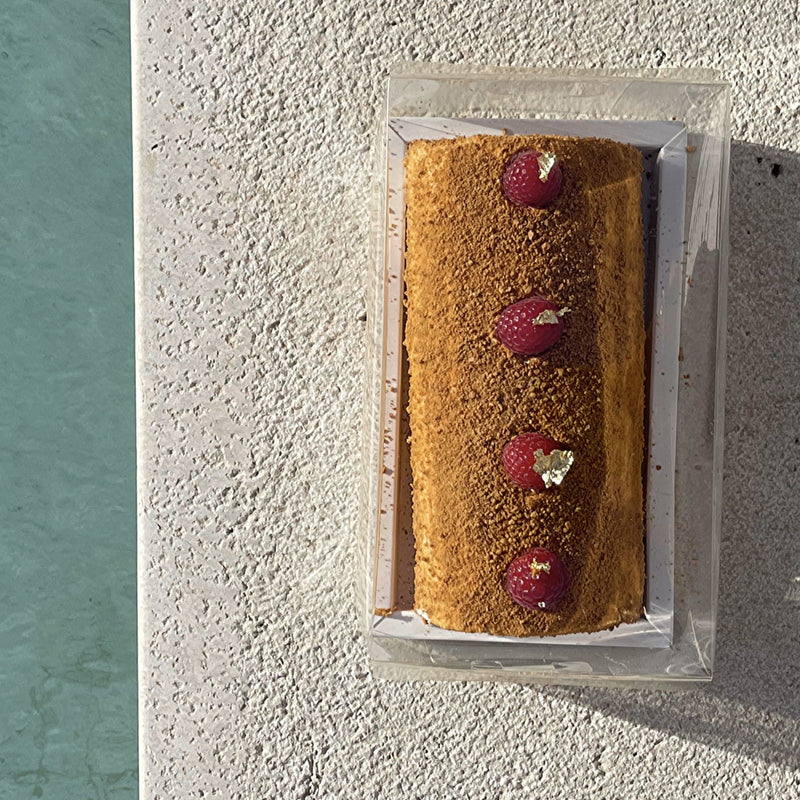 RASPBERRY CHEESECAKE SWISS ROLLCAKE